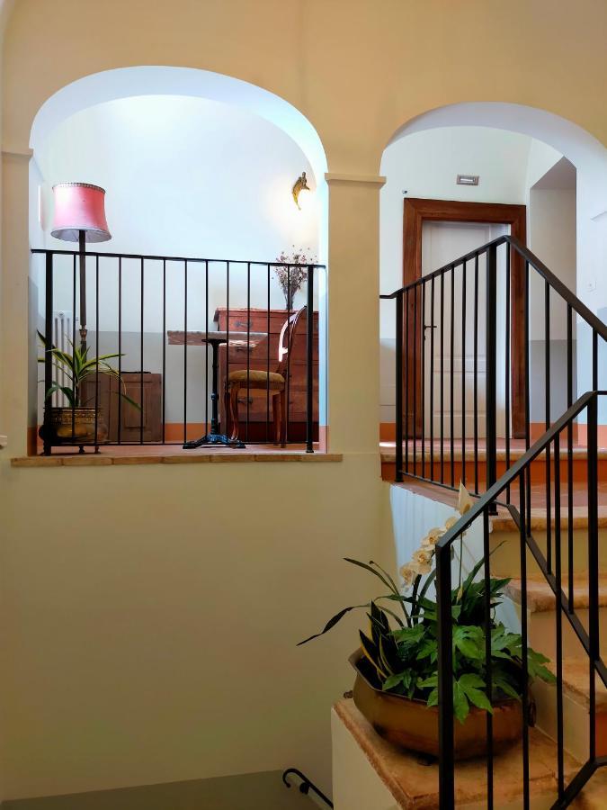 Bed and Breakfast Dimora Sessanio Санто-Стефано-ді-Сессаніо Екстер'єр фото